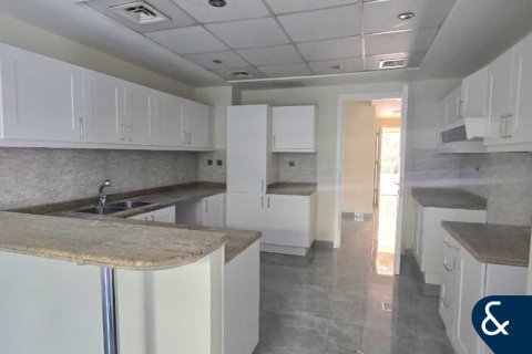 Villa uthyres i Arabian Ranches, Dubai, UAE 3 sovrum, 279 kvm Nr. 666256 - fotografi 17