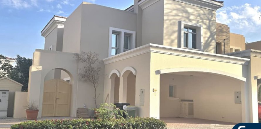 Villa i Arabian Ranches, Dubai, Emiratene 3 soverom, 279 kvm nr. 666256