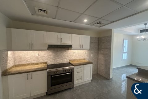 וילה להשכרה ב Arabian Ranches, Dubai, איחוד האמירויות  4 חדרי שינה, 279 מ"ר, מספר 666256 - תמונה 14