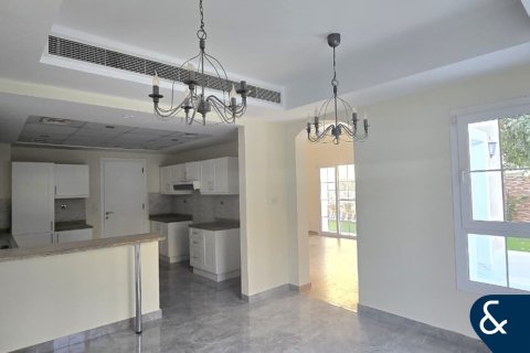 Villa uthyres i Arabian Ranches, Dubai, UAE 3 sovrum, 279 kvm Nr. 666256 - fotografi 5