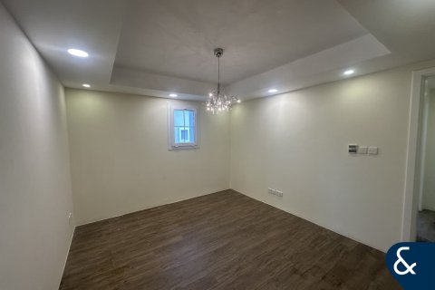 וילה להשכרה ב Arabian Ranches, Dubai, איחוד האמירויות  4 חדרי שינה, 279 מ"ר, מספר 666256 - תמונה 11