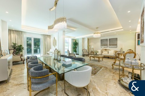 Müüa villa asukohaga Motor City, Dubai, AÜE: 5 magamistoaga, 678 m² Nr 666261 - pilt 11