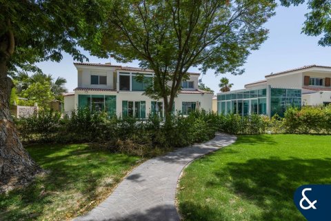 Müüa villa asukohaga Motor City, Dubai, AÜE: 5 magamistoaga, 678 m² Nr 666261 - pilt 1