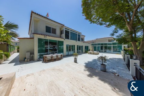 Müüa villa asukohaga Motor City, Dubai, AÜE: 5 magamistoaga, 678 m² Nr 666261 - pilt 23