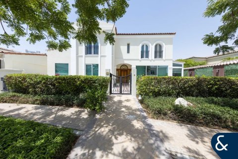 Müüa villa asukohaga Motor City, Dubai, AÜE: 5 magamistoaga, 678 m² Nr 666261 - pilt 4