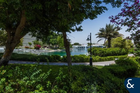 Müüa villa asukohaga Motor City, Dubai, AÜE: 5 magamistoaga, 678 m² Nr 666261 - pilt 3