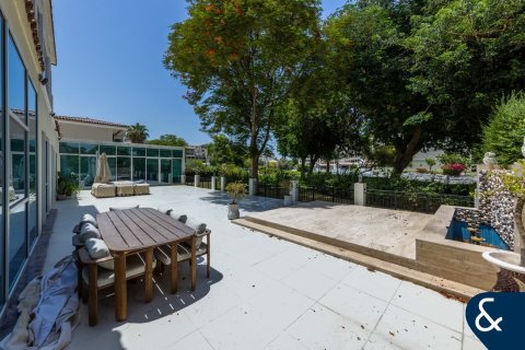 Müüa villa asukohaga Motor City, Dubai, AÜE: 5 magamistoaga, 678 m² Nr 666261 - pilt 25