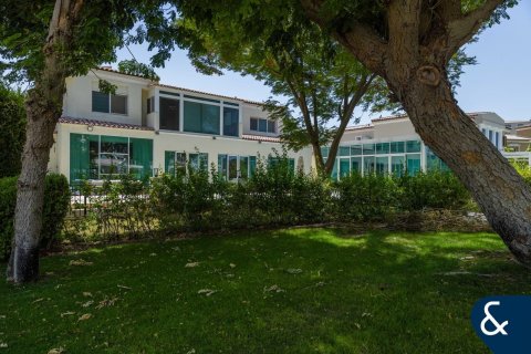 Müüa villa asukohaga Motor City, Dubai, AÜE: 5 magamistoaga, 678 m² Nr 666261 - pilt 2