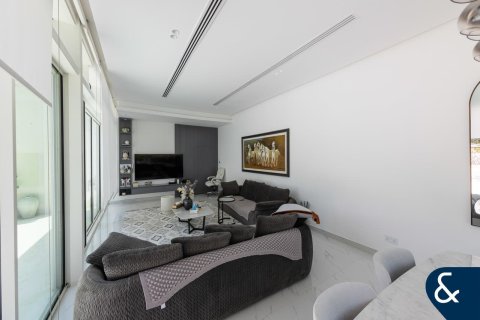 Müüa villa asukohaga Motor City, Dubai, AÜE: 5 magamistoaga, 678 m² Nr 666261 - pilt 21