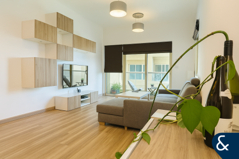 Apartament në Greens, Dubai, Emiratet e Bashkuara Arabe 2 dhoma gjumi, 104 m2. № 666257 - Foto 1