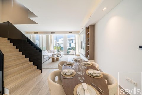 Shtëpi në qytet në Al Barari, Dubai, Emiratet e Bashkuara Arabe 4 dhoma gjumi, 180 m2. № 680802 - Foto 8