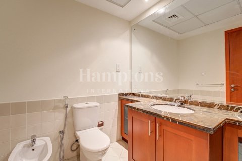 Huvila The Lakes, Dubai, Arabiemiraatit 4 makuuhuonetta, 401.52676600 m2 № 722288 - kuva 13