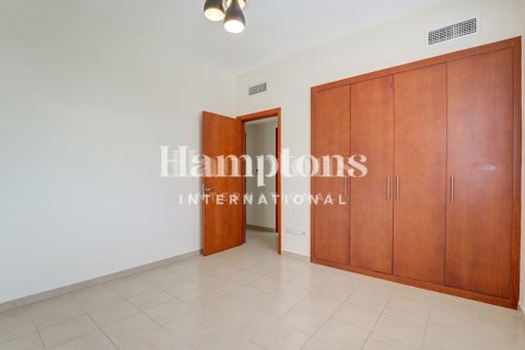 Huvila The Lakes, Dubai, Arabiemiraatit 4 makuuhuonetta, 401.52676600 m2 № 722288 - kuva 10