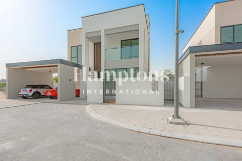Huvila Arabian Ranches 3, Dubai, Arabiemiraatit 4 makuuhuonetta, 448.72149000 m2 № 722284 - kuva 3
