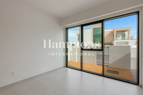 Huvila Arabian Ranches 3, Dubai, Arabiemiraatit 4 makuuhuonetta, 448.72149000 m2 № 722284 - kuva 23