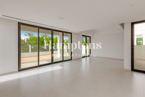 Huvila Arabian Ranches 3, Dubai, Arabiemiraatit 4 makuuhuonetta, 448.72149000 m2 № 722284 - kuva 4