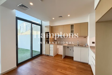 Townhouse di Arabian Ranches 3, Dubai, UEA 3 kamar tidur, 179.58149900 m2 nomor 722287 - foto 6