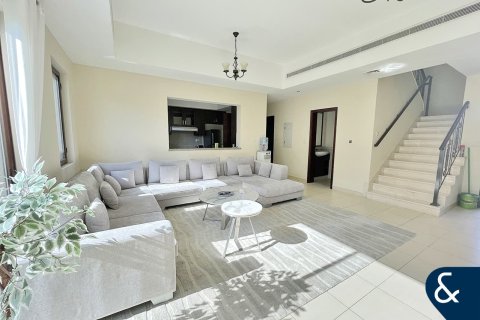 Vila u gradu Reem, Dubai, UAE 3 spavaće sobe, 216 m2 Br. 688517 - Slika 4
