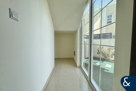 Vila v Mudon, Dubai, SAE 3 ložnice, 332 m² Č.: 688515 - fotografie 9