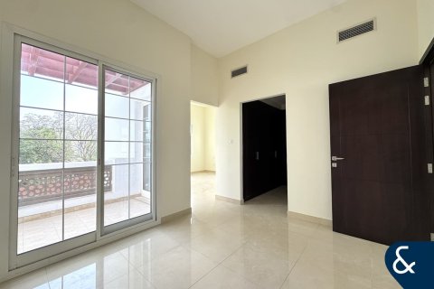 Vila v Mudon, Dubai, SAE 3 ložnice, 332 m² Č.: 688515 - fotografie 14