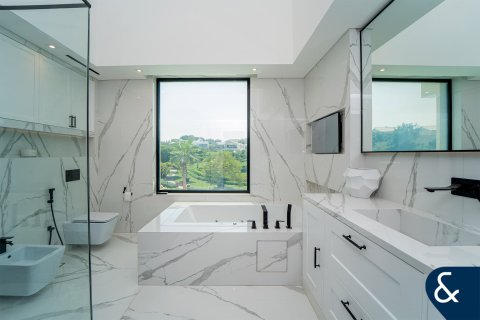 Villa itt: Jumeirah Golf Estates, Dubai, EAE, 5 hálószoba, 764 m², azonosító: 688518 - fénykép 16