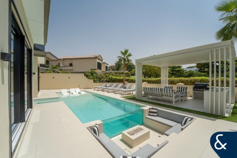 Villa itt: Jumeirah Golf Estates, Dubai, EAE, 5 hálószoba, 764 m², azonosító: 688518 - fénykép 23
