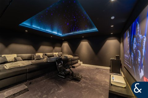 Villa itt: Jumeirah Golf Estates, Dubai, EAE, 5 hálószoba, 764 m², azonosító: 688518 - fénykép 20