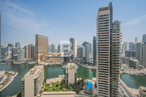 Apartmen di Jumeirah Beach Residence, Dubai, UAE 2 bilik tidur, 121 meter persegi № 643173 - foto 2