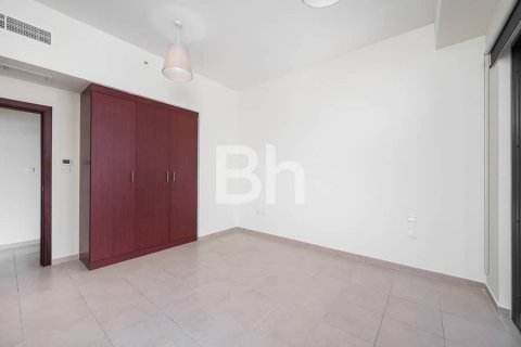 Apartmen di Jumeirah Beach Residence, Dubai, UAE 2 bilik tidur, 121 meter persegi № 643173 - foto 9