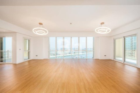 Διαμέρισμα σε Palm Jumeirah, Dubai, ΗΑΕ 3 υπνοδωμάτια, 377 τ.μ. Αρ. 643175 - φωτογραφία 2