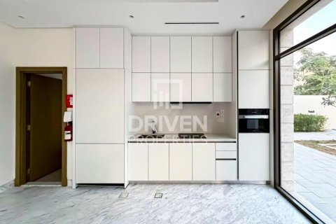 Vila u Mohammed Bin Rashid City, Dubai, UAE 4 spavaćih soba, 650.04 m2 Br. 746313 - fotografija 13