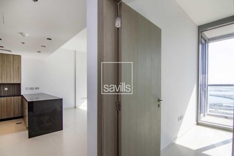 Apartmen di Al Reem Island, Abu Dhabi, UAE 2 bilik tidur, 96.43 meter persegi № 748190 - foto 10