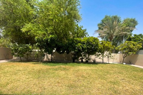 Vilă de închiriat în Arabian Ranches, Dubai, EAU 3 dormitoare, 328.72 mp.  №751044 - poză 3