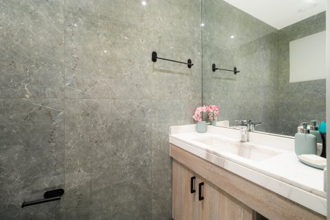 דירה להשכרה ב Jumeirah Beach Residence, Dubai, איחוד האמירויות 2 חדרי שינה, 120.22 מ"ר, מספר 749661 - תמונה 9