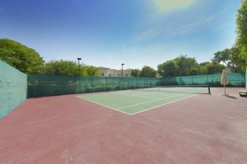Radhus uthyres i Arabian Ranches, Dubai, UAE 3 sovrum, 255.03 kvm Nr. 749667 - fotografi 10