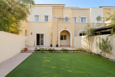 Stadthaus in Arabian Ranches, Dubai, VAE: 3 Schlafzimmer, 255.03 m2 Nr. 749667