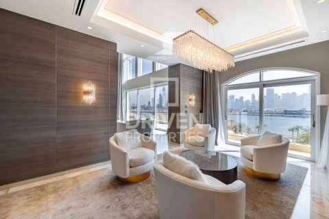 Střešní byt v Palm Jumeirah, Dubai, SAE 1219.45 m² Č.: 753998 - fotografie 19