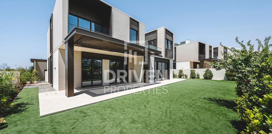 Villa asukohaga Dubai Hills Estate, AÜE: 5 magamistoaga, 875.52 m² Nr 753994