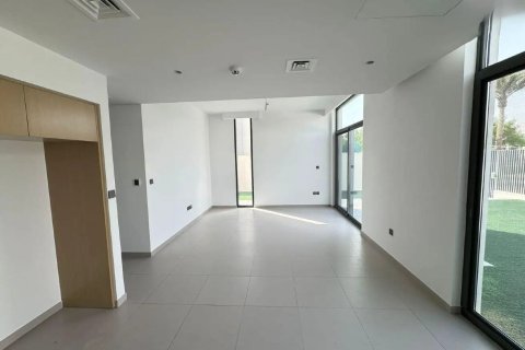 ویلا برای اجاره در Arabian Ranches 3، Dubai، امارات متحده عربی 4 خوابه ، 237 متر مربع ، شماره 708571 - تصویر 3