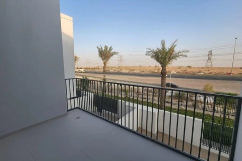 ویلا برای اجاره در Arabian Ranches 3، Dubai، امارات متحده عربی 4 خوابه ، 237 متر مربع ، شماره 708571 - تصویر 2