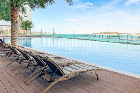 Huoneisto Palm Jumeirah, Dubai, Arabiemiraatit 1 makuuhuone, 106.16025810 m2 № 651447 - kuva 18