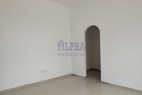 Vilë në Al Riffa, Ras Al Khaimah, Emiratet e Bashkuara Arabe 5 dhoma gjumi, 400.9 m2. № 720592 - Foto 13