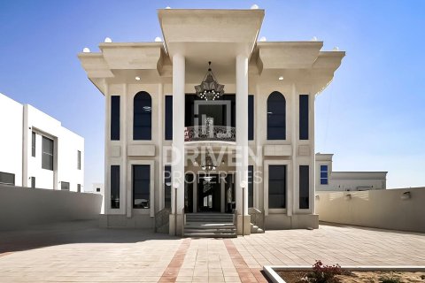 Villa in Mushrif Park, Dubai, UAE 7 bedrooms, 604 sq.m. № 684338 - photo 4