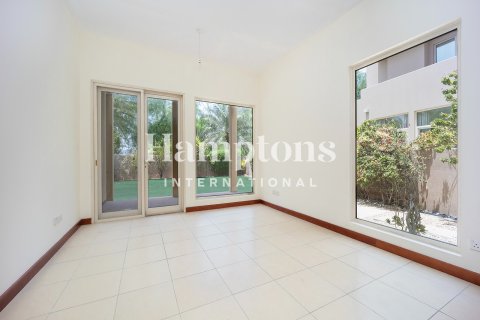 Villa te huur in Arabian Ranches 2, Dubai, VAE 3 slaapkamers, 594.57920000 vr.m., nr 679606 - foto 11