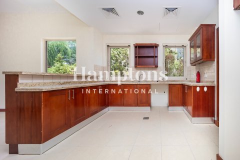 Villa te huur in Arabian Ranches 2, Dubai, VAE 3 slaapkamers, 594.57920000 vr.m., nr 679606 - foto 16