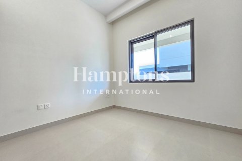 Villa te huur in Dubai South (Dubai World Central), Dubai, VAE 4 slaapkamers, 322.40964217 vr.m., nr 679607 - foto 11