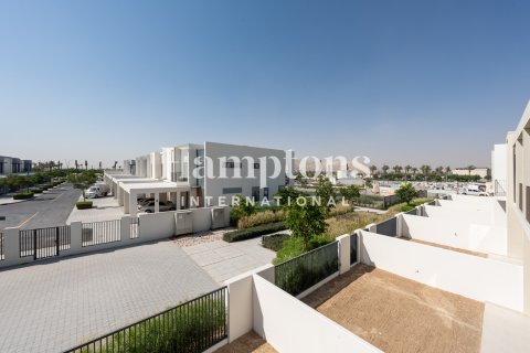 Villa te huur in Jumeirah Village Triangle, Dubai, VAE 3 slaapkamers, 176.90031842 vr.m., nr 679605 - foto 30