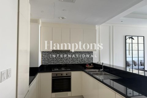 Apartment in Business Bay, Dubai, UAE 2 bedrooms, 104.14426300 sq.m. № 706258 - photo 22