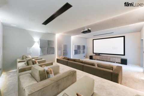 Villa in Dubai Hills Estate, UAE 5 bedrooms, 1002.5 sq.m. № 754828 - photo 11