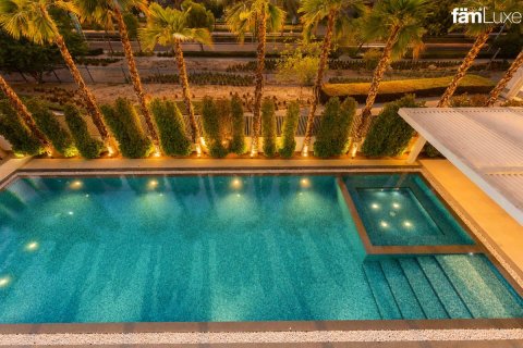 Villa in Dubai Hills Estate, UAE 5 bedrooms, 1002.5 sq.m. № 754828 - photo 3